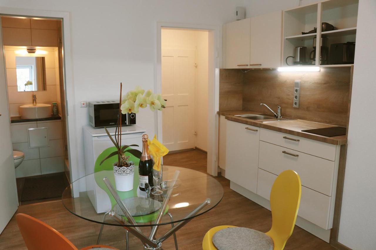 Helles Apartment Fuer 1-2 Pers. Mit Parkplatz Und Wifi Kraiburg am Inn Экстерьер фото