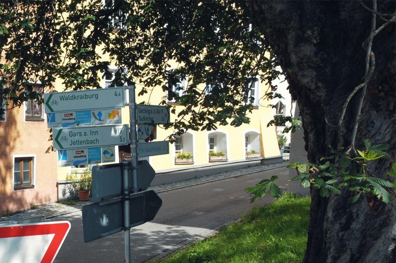 Helles Apartment Fuer 1-2 Pers. Mit Parkplatz Und Wifi Kraiburg am Inn Экстерьер фото