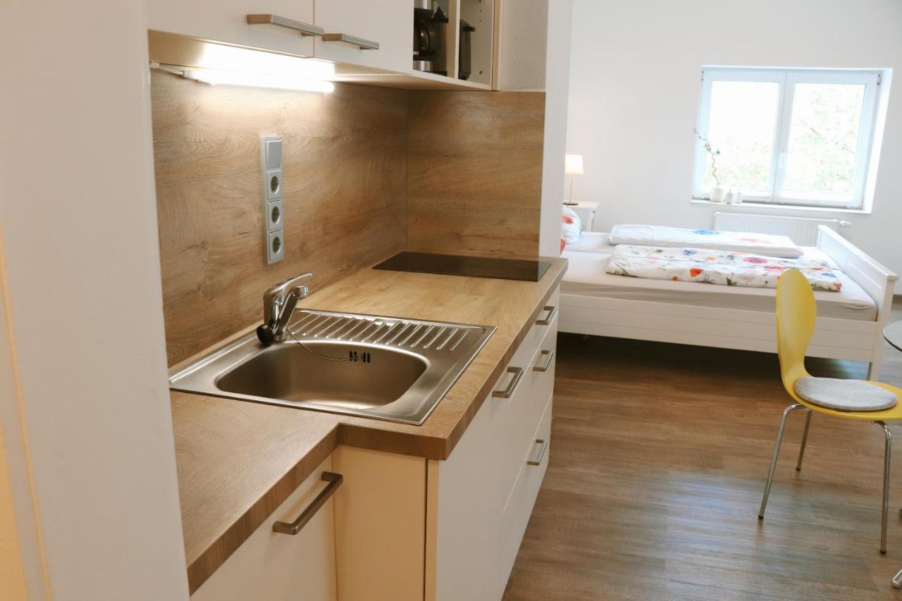 Helles Apartment Fuer 1-2 Pers. Mit Parkplatz Und Wifi Kraiburg am Inn Экстерьер фото